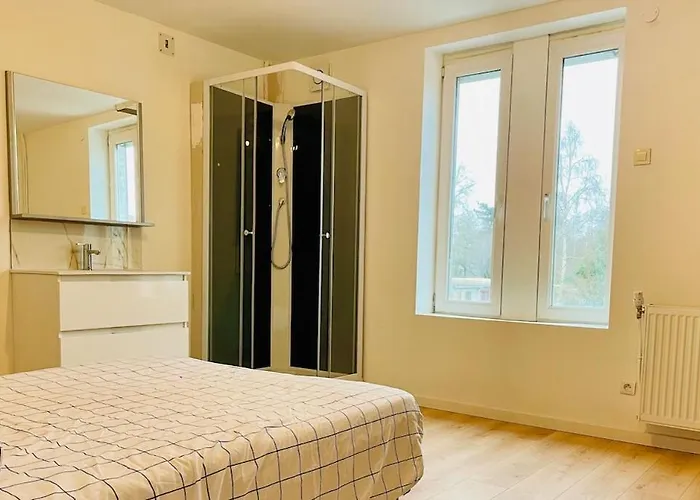 Hébergement de vacances New House 4 Bedrooms 8 People Free Parking